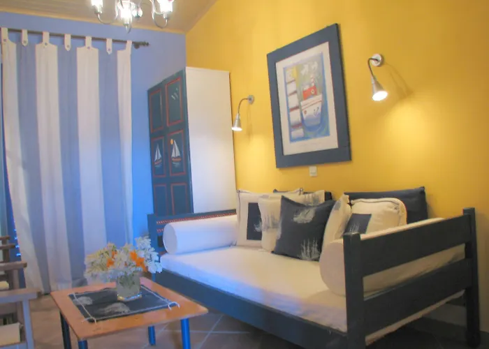 Simatos αpartments & *