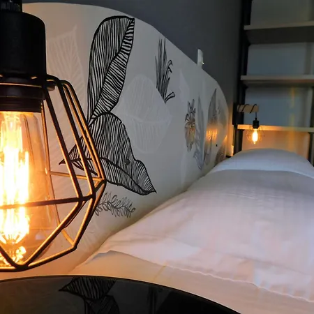 Simatos αpartments & דירה *