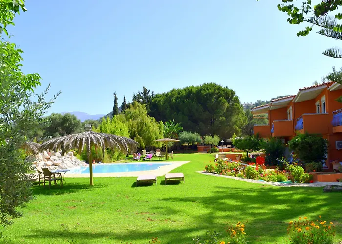 Simatos αpartments & *