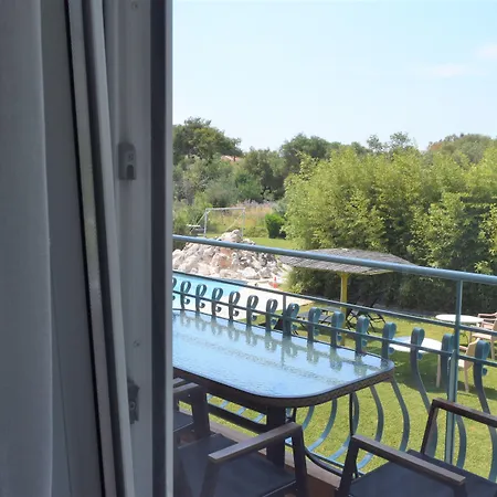 Simatos αpartments & Daire Argostolion