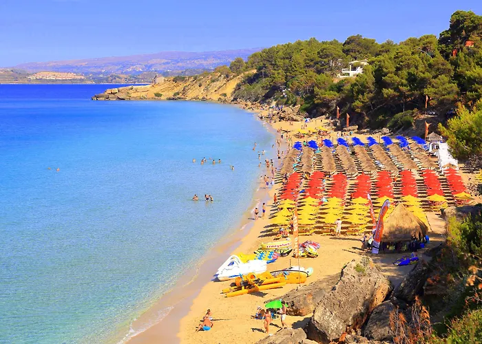 Simatos αpartments & アルゴストリオン